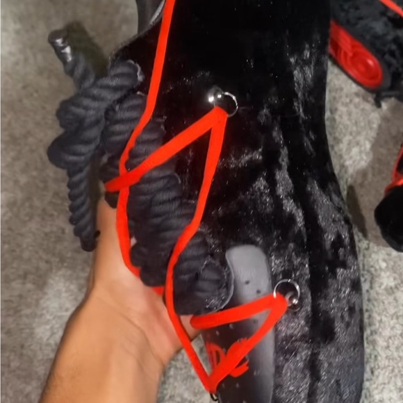 Meet your Posher, Jessica - Picture 5 of 9